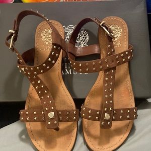 Vince Camuto brown sandals size 9